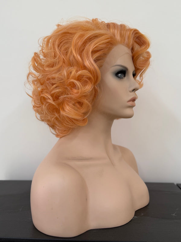 PRE STYLED WIG 29