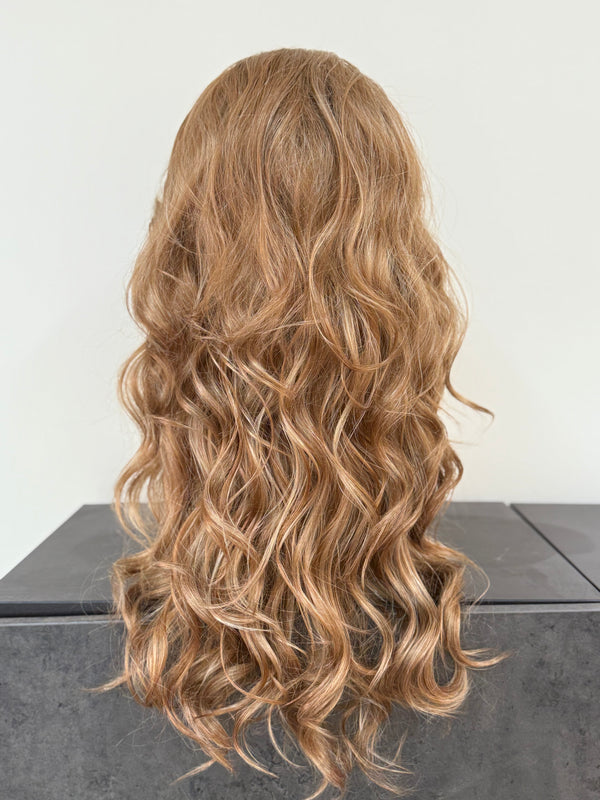 PRE STYLED WIG 30