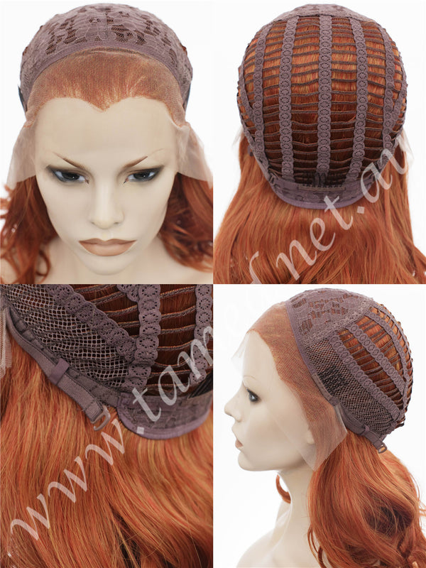 EMILY HOT N SPICY - Tamed wigs and makeup - 3