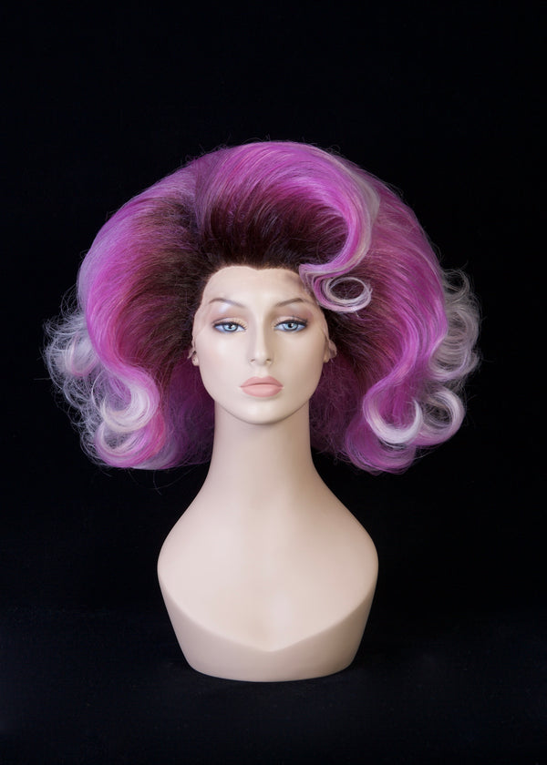 PRE STYLED WIG 22
