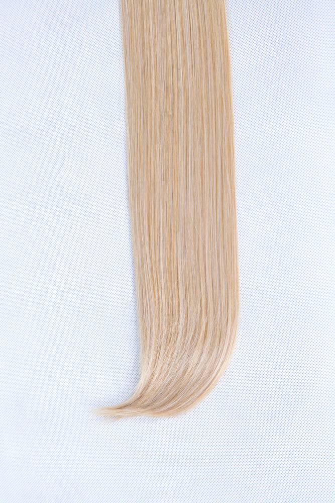 BOMBSHELL - DELUXE SYNTHETIC WEFT