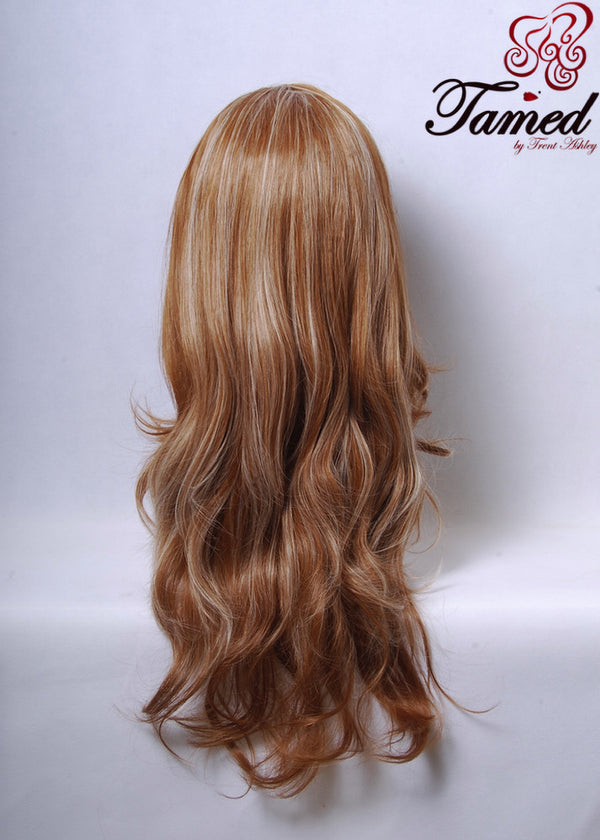 Christina - CARAMEL SWIRL - Tamed wigs and makeup - 3
