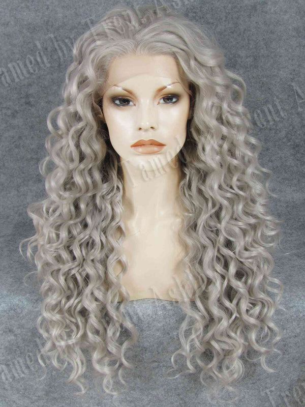 DIANA TITANIUM - Tamed wigs and makeup