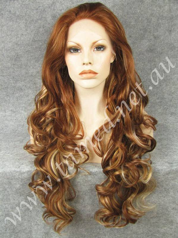 KIM CINNAMON - Tamed wigs and makeup - 1