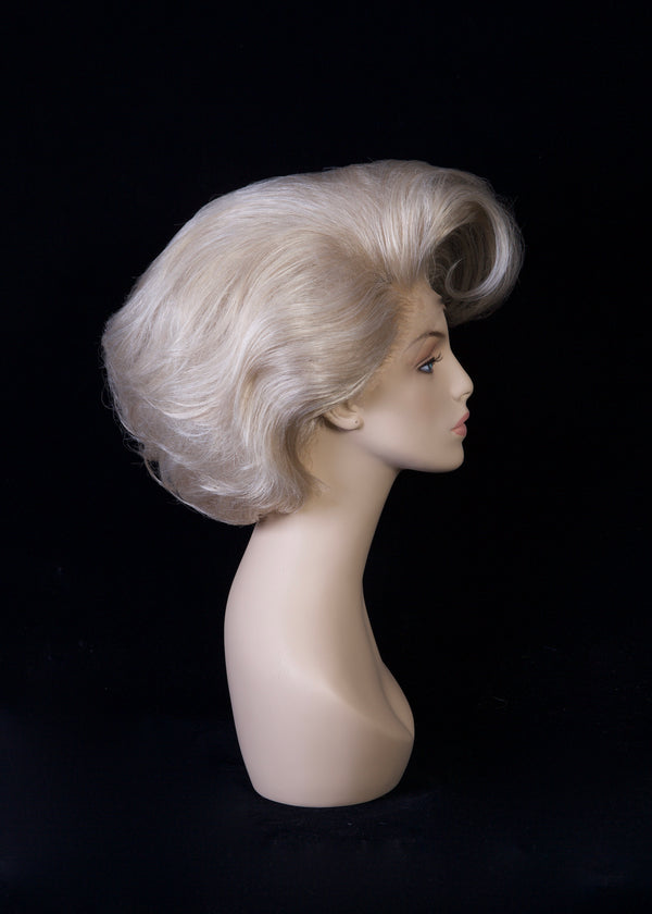 PRE STYLED WIG 10