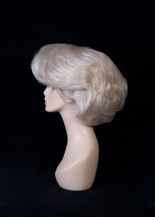 PRE STYLED WIG 10