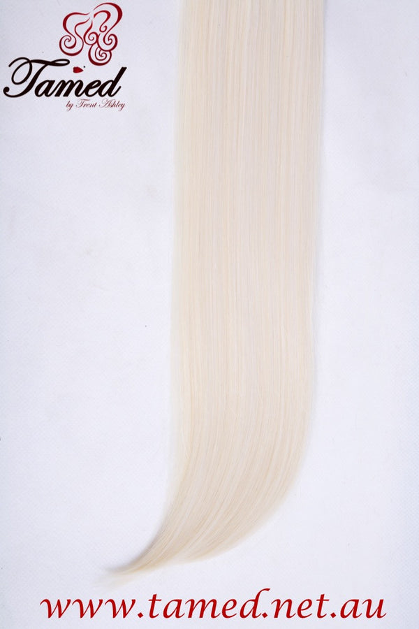 PLATINUM - DELUXE SYNTHETIC WEFT - Tamed wigs and makeup